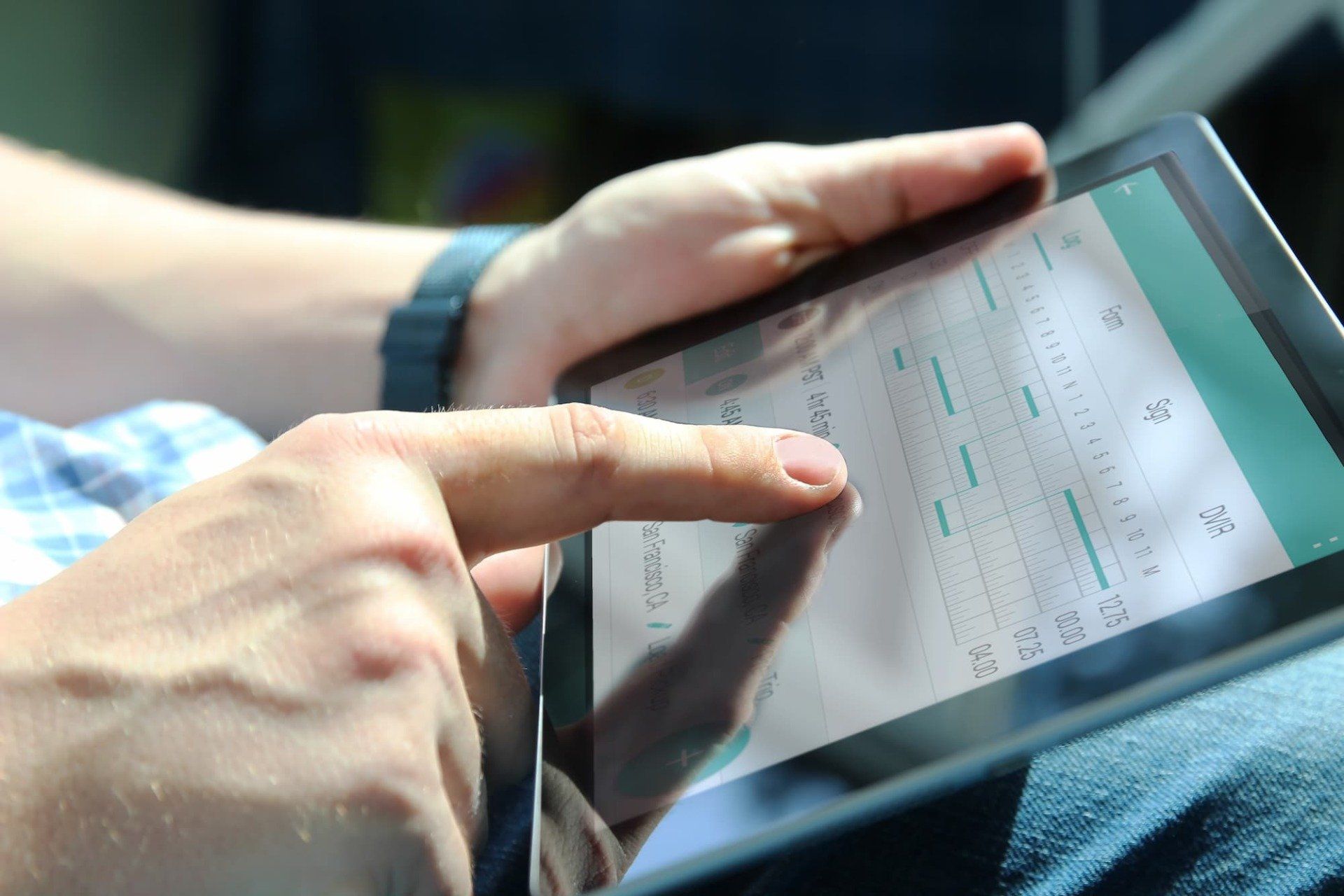 Checking Electronic Logbook - Electronic Work Diaries In Toowoomba, QLD