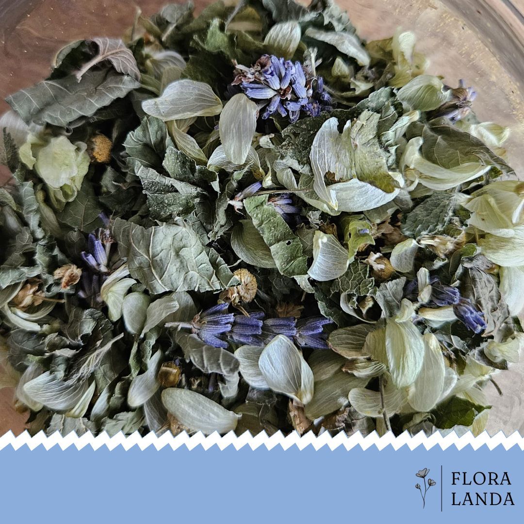 natuurlijke tisane - thee van floralanda met bloemen uit eigen tuin om fijn in te slapen