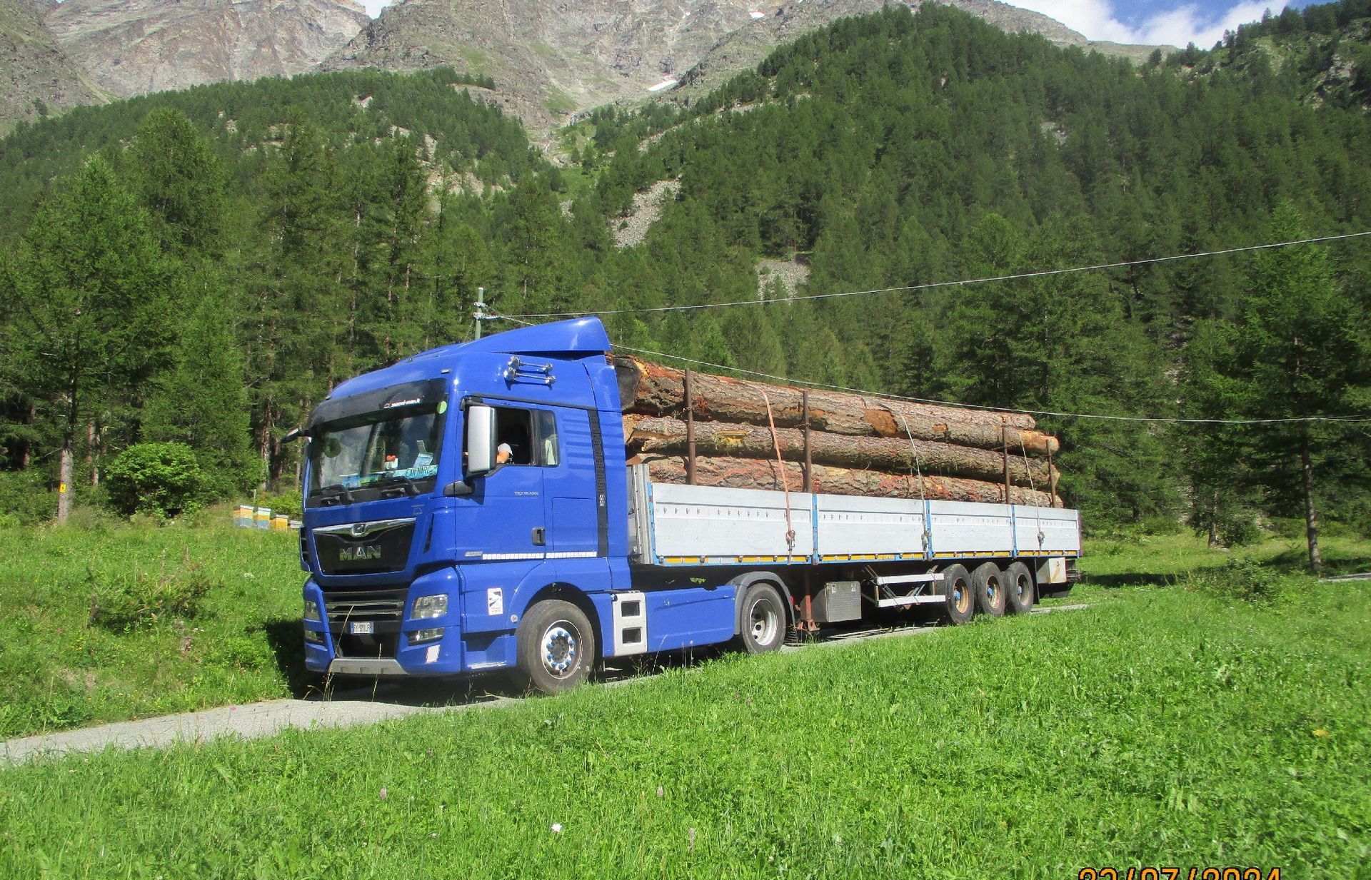 autotrasporti per conto terzi Val da Aosta Jacquemod F.lli