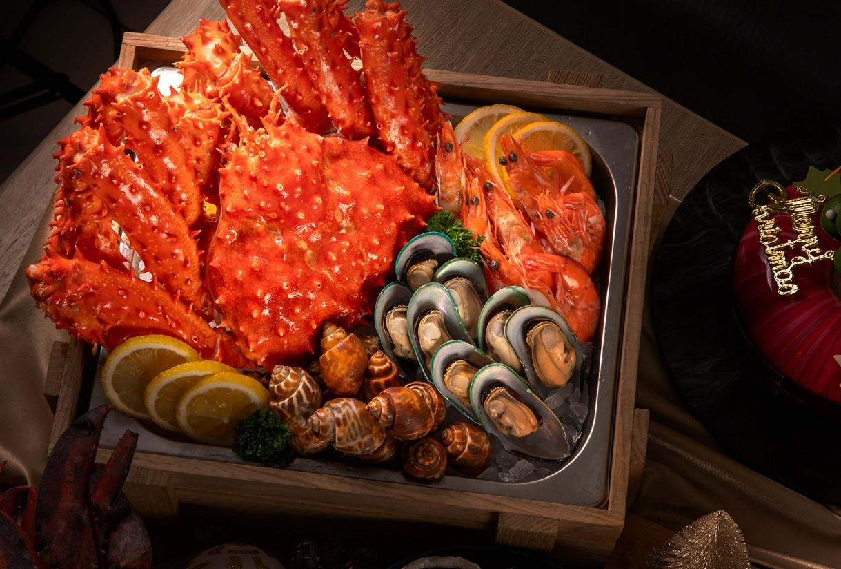 A Tray of Seafood Including Crab — Stones Oysters & Shed Takeaway in Taree, NSW