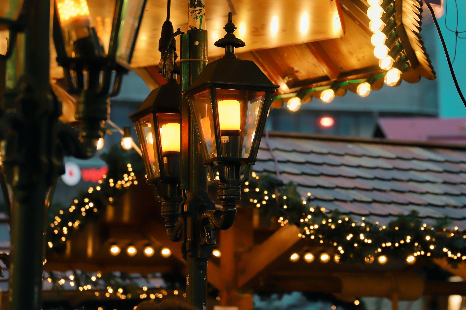 Commercial building decorated with professional Christmas lights