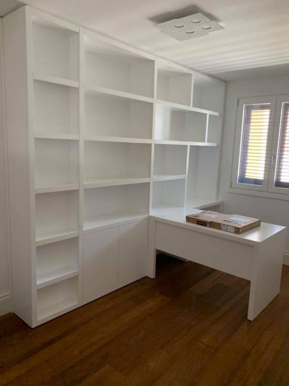 libreria in legno