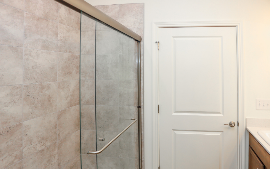 Stand up shower in bathroom