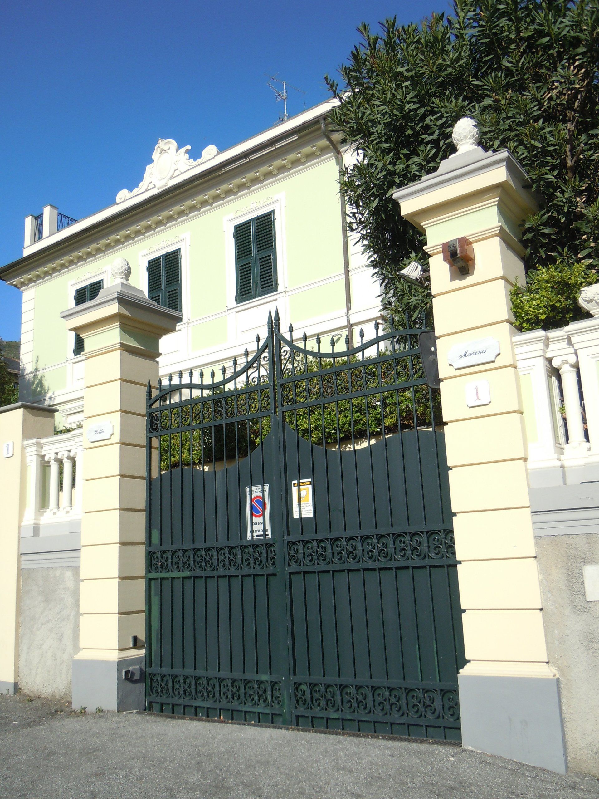 pilastri ingresso carraio in ca zona-genova-quinto