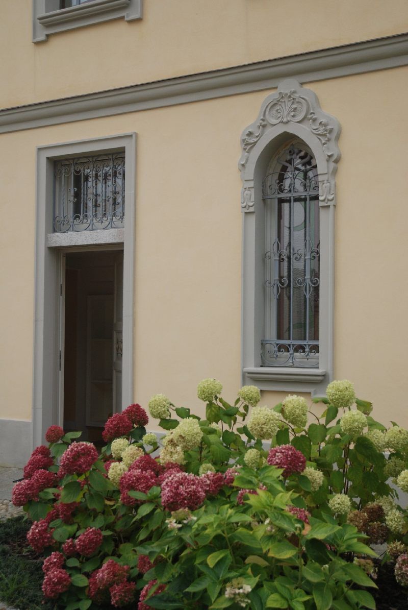 Cronici in villa privata