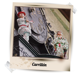 Una foto de un reloj que dice carrillón.