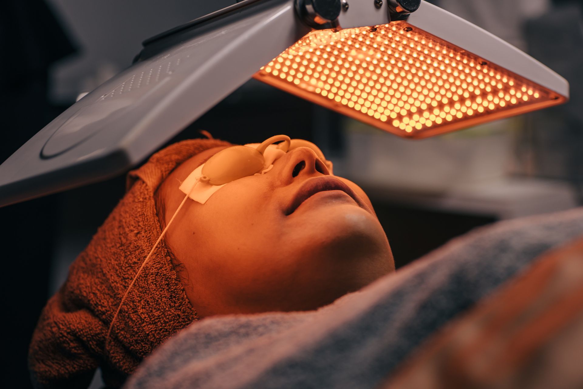 Yellow LED Light Therapy – Terrigal, NSW - Anjule Beauty Therapy