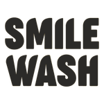 Farmacia San Domenico Scritta gialla “SMILE WASH” su sfondo bianco