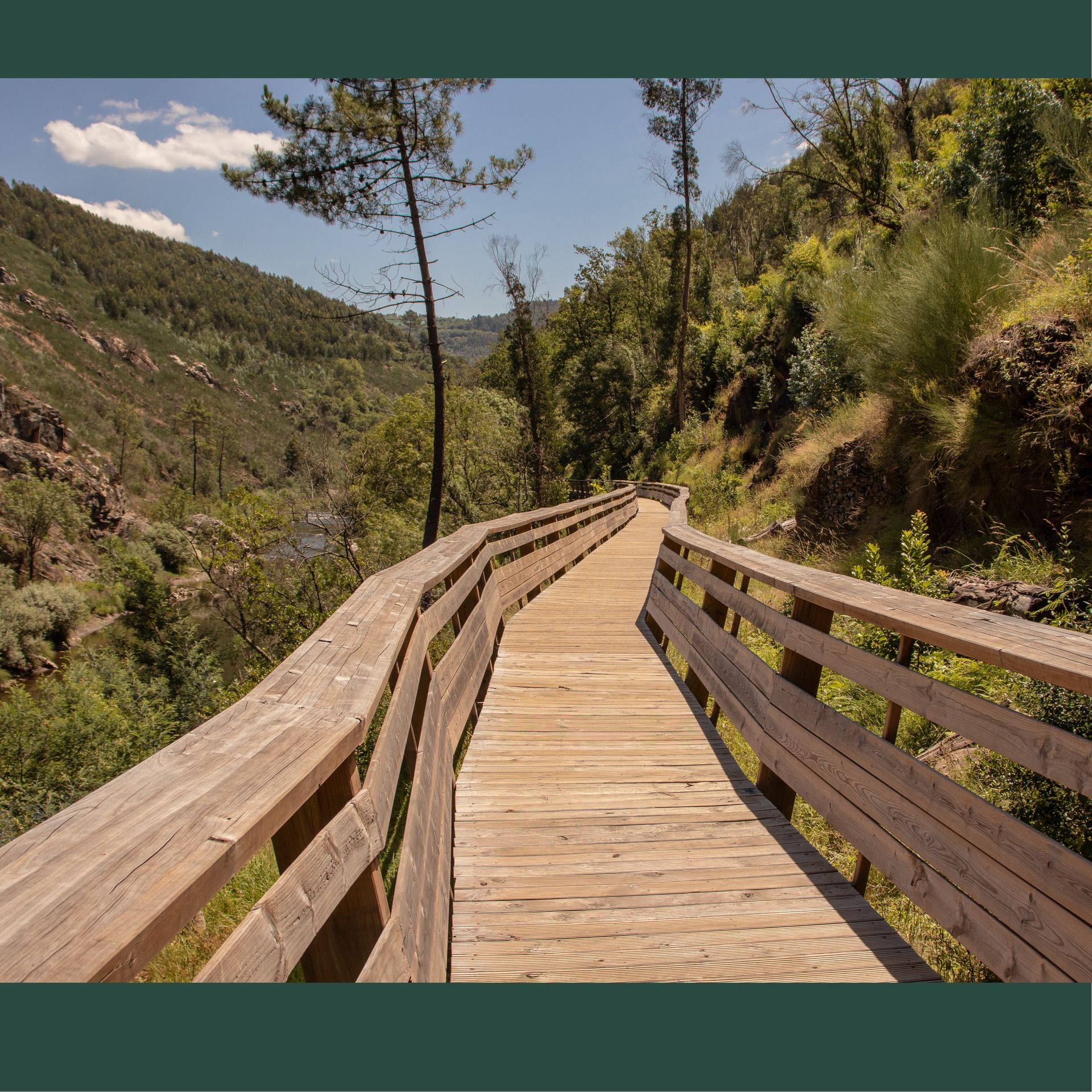 Paiva Walkways, Passadiços do Paiva, hiking train in Portugal