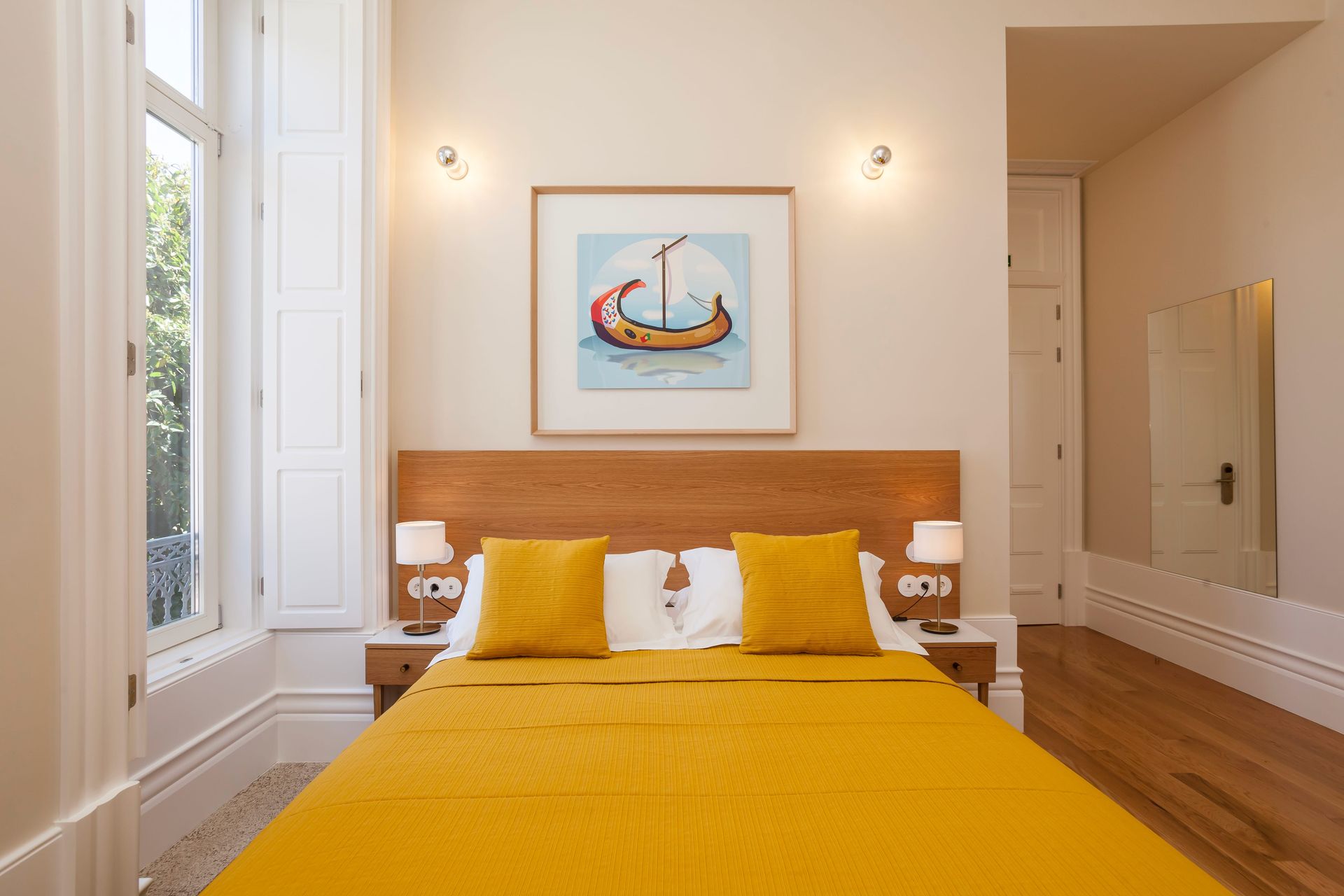 Aveiro Room, Double Room with Balcony, Casa Kala, Porto, Portugal