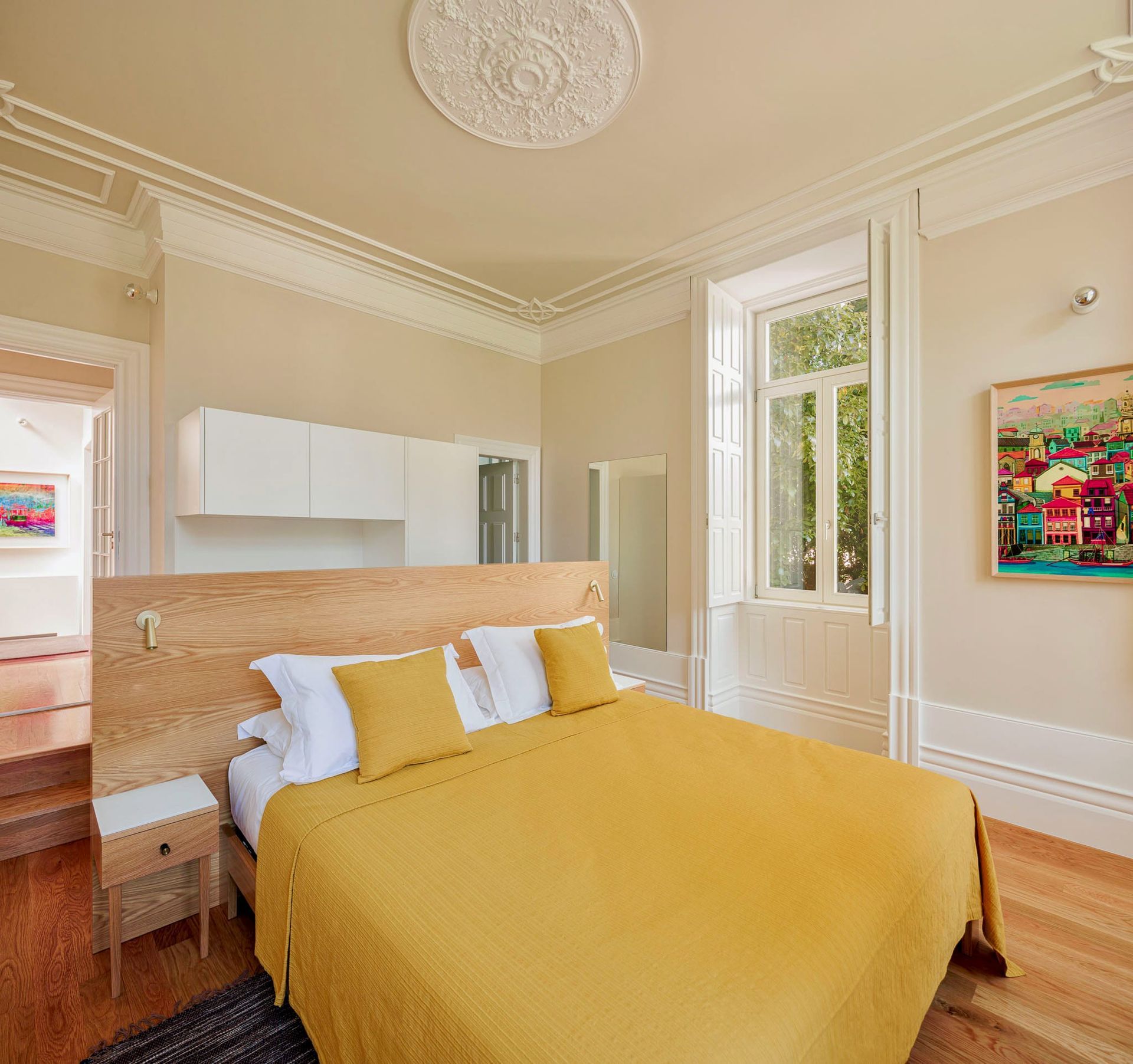 Casa Kala Interior, Room filled with light and fresh air