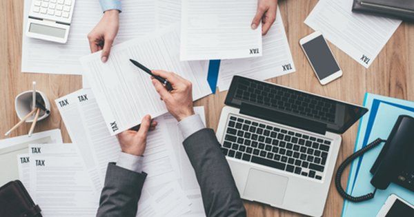 Accelerated tax rate reduction for small business