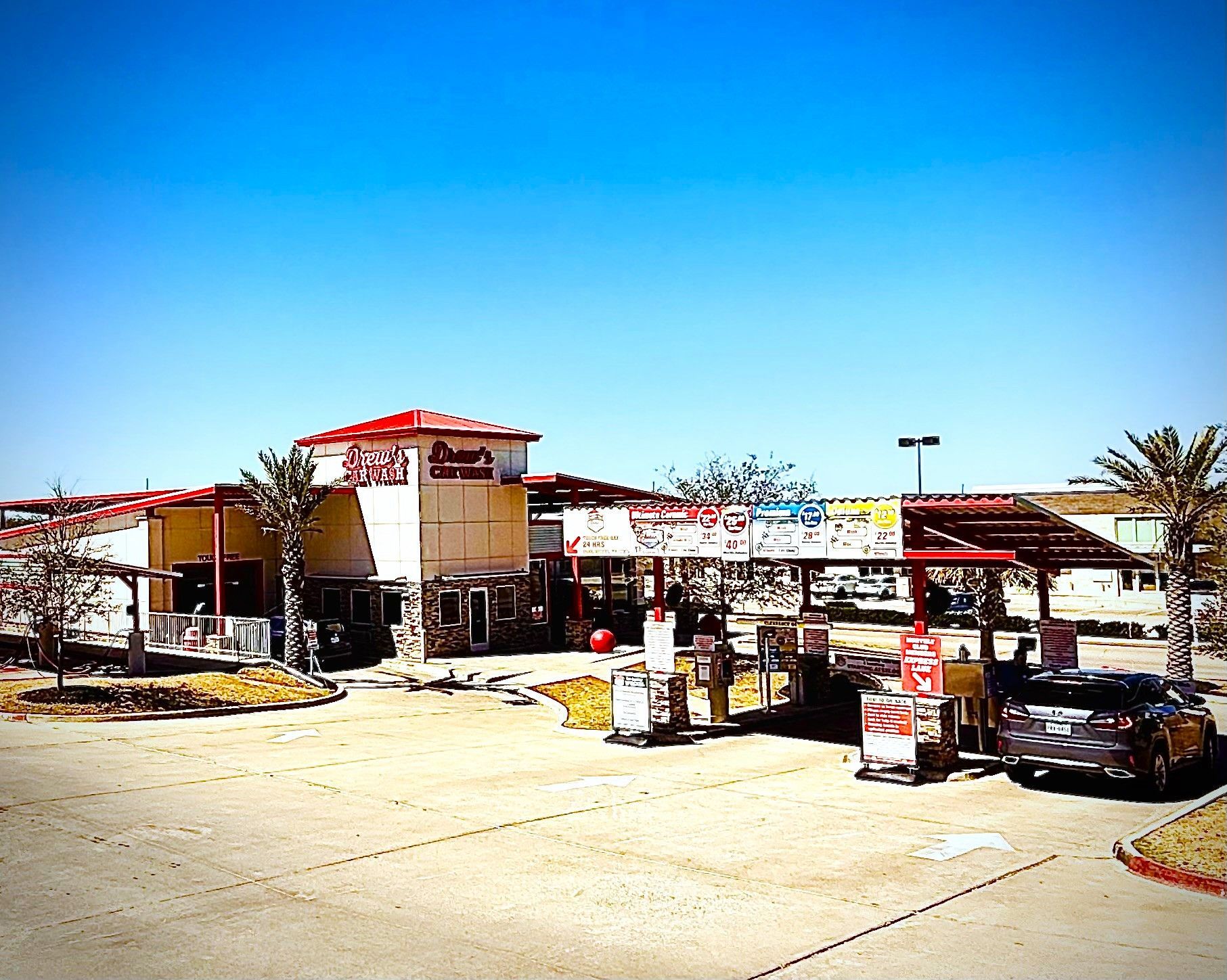 Drew’s Car Wash at the Tower Point site on State Highway 6 South in College Station, Texas, one of the two sites with 24-hour touchless bays.