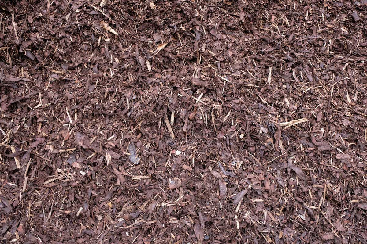 Omaha Mulch & Tree Services Hardwood, Colored & Organic Mulch