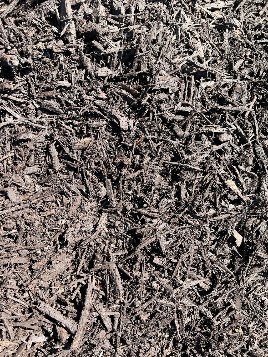 Omaha Mulch & Tree Services Hardwood, Colored & Organic Mulch
