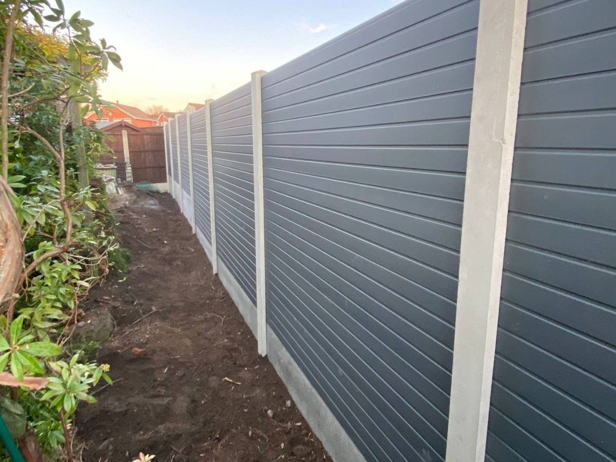 Composite Fencing in Gamston