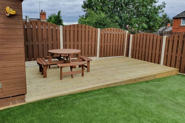 The completed garden deck in West Bridgford with furniture and planting in place