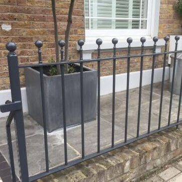 Ball top vertical bar metal railings by Nottingham Fencing
