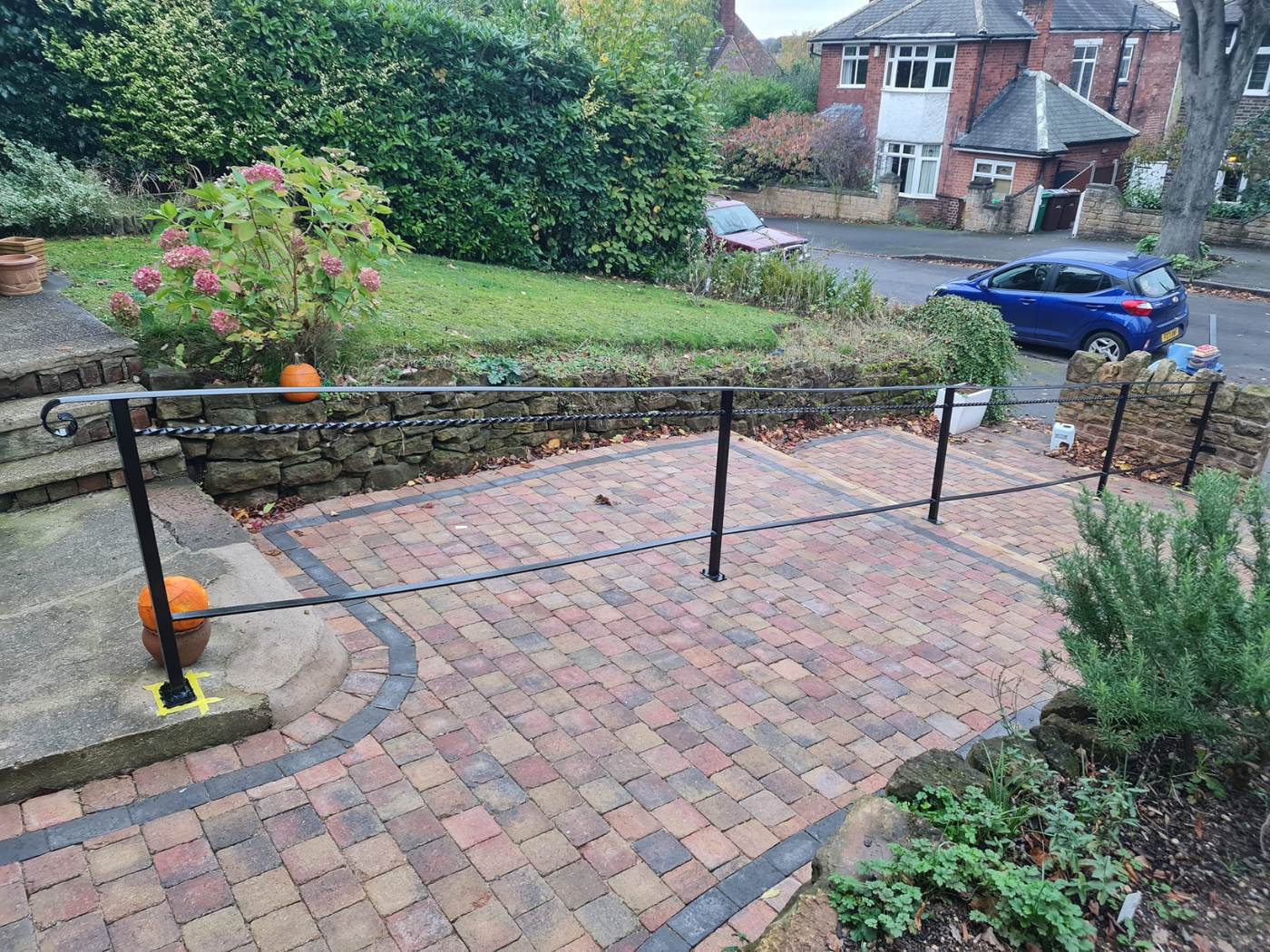 Nottingham Fencing outdoor hand railing in a garden