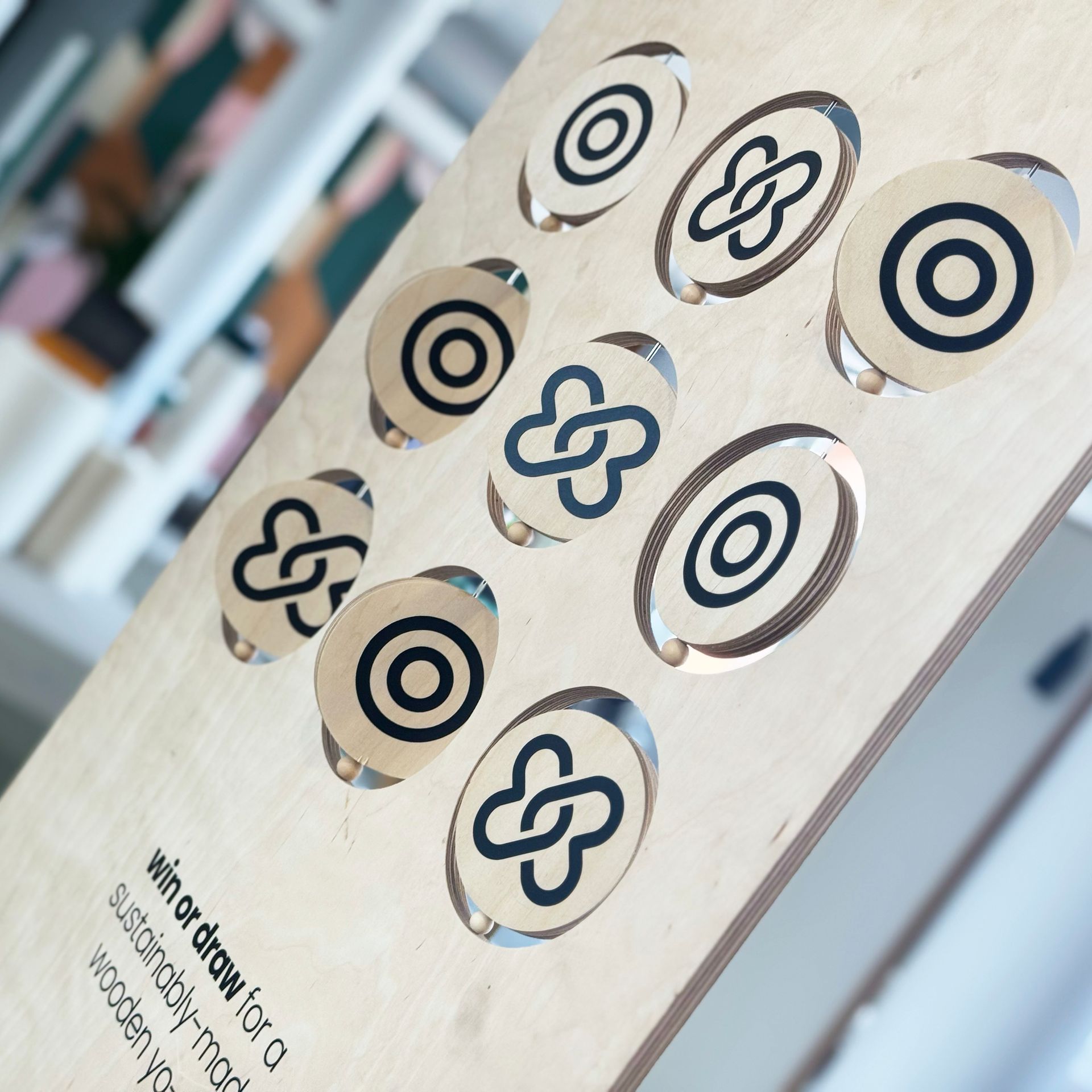 exhibition stand noughts and crosses