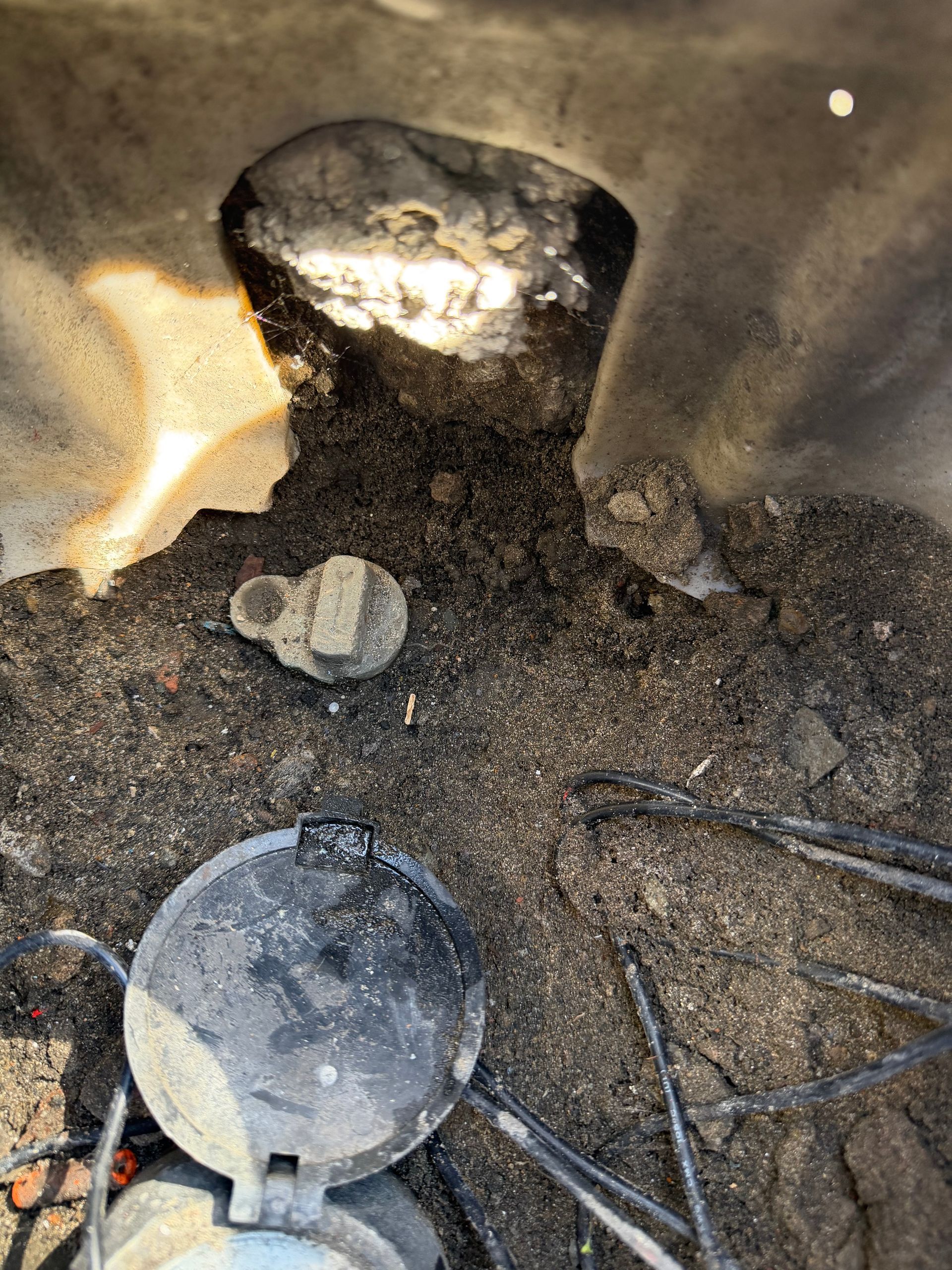 Water meter shut off valve in a San Francisco sidewalk box