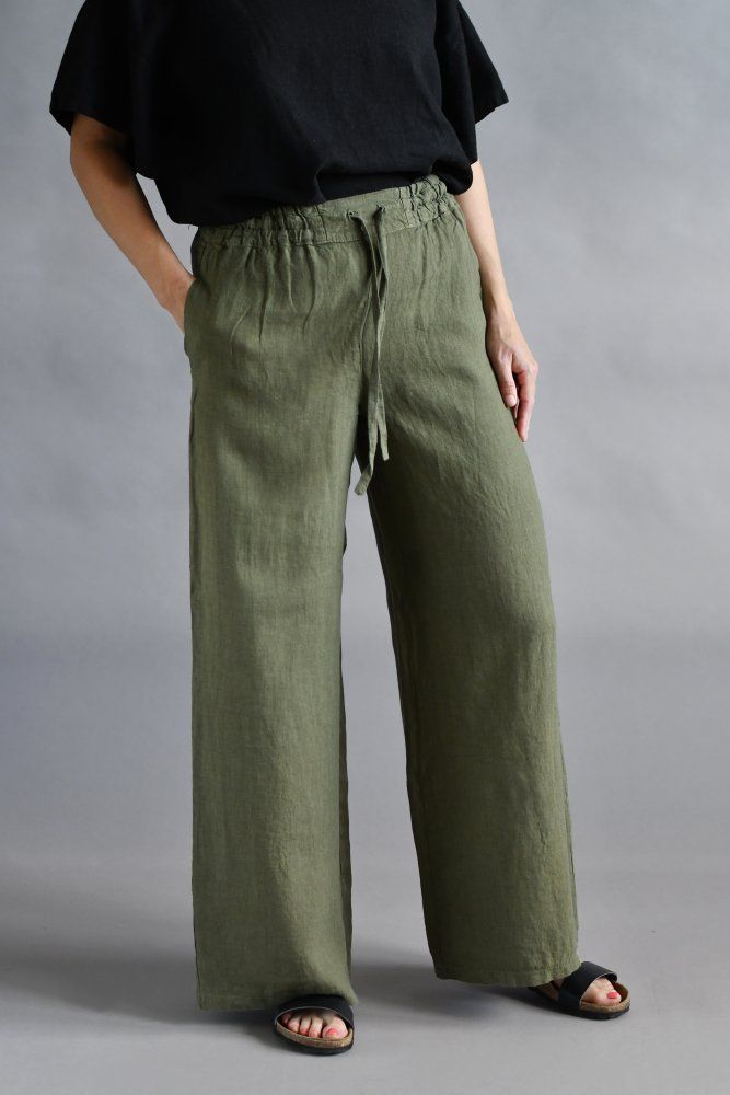 Khaki linen trousers