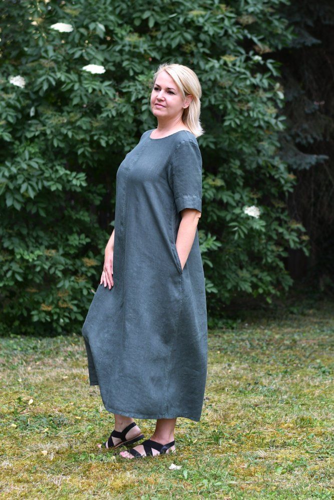 Long linen dress with sleeves, dark green