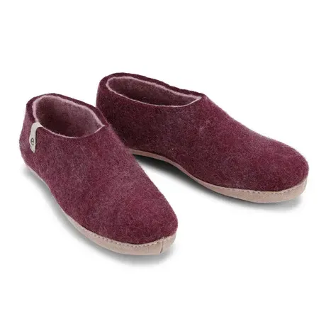 Egos closed felt slipper with suede sole
