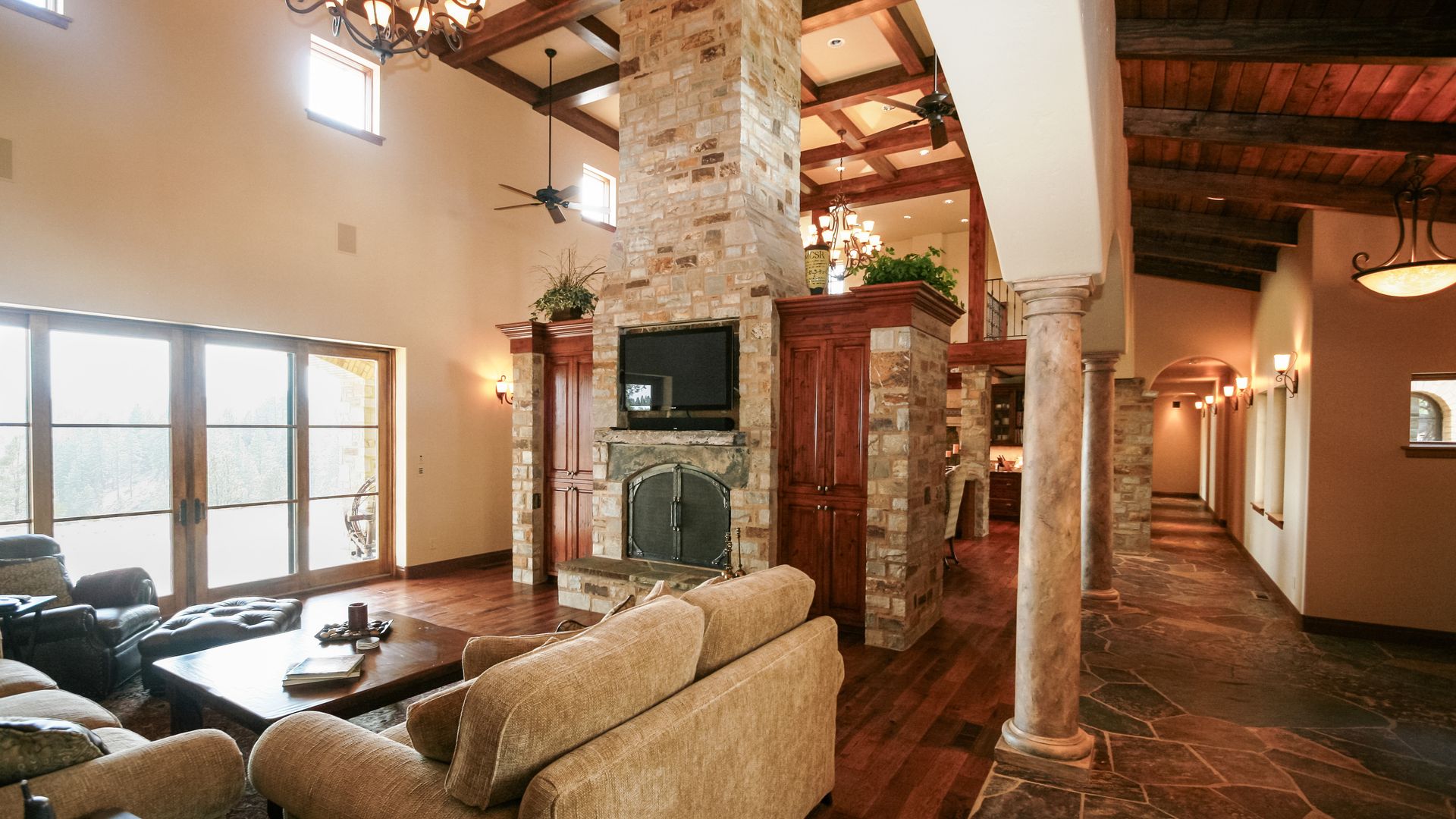 image of a living room with tuscan style columns