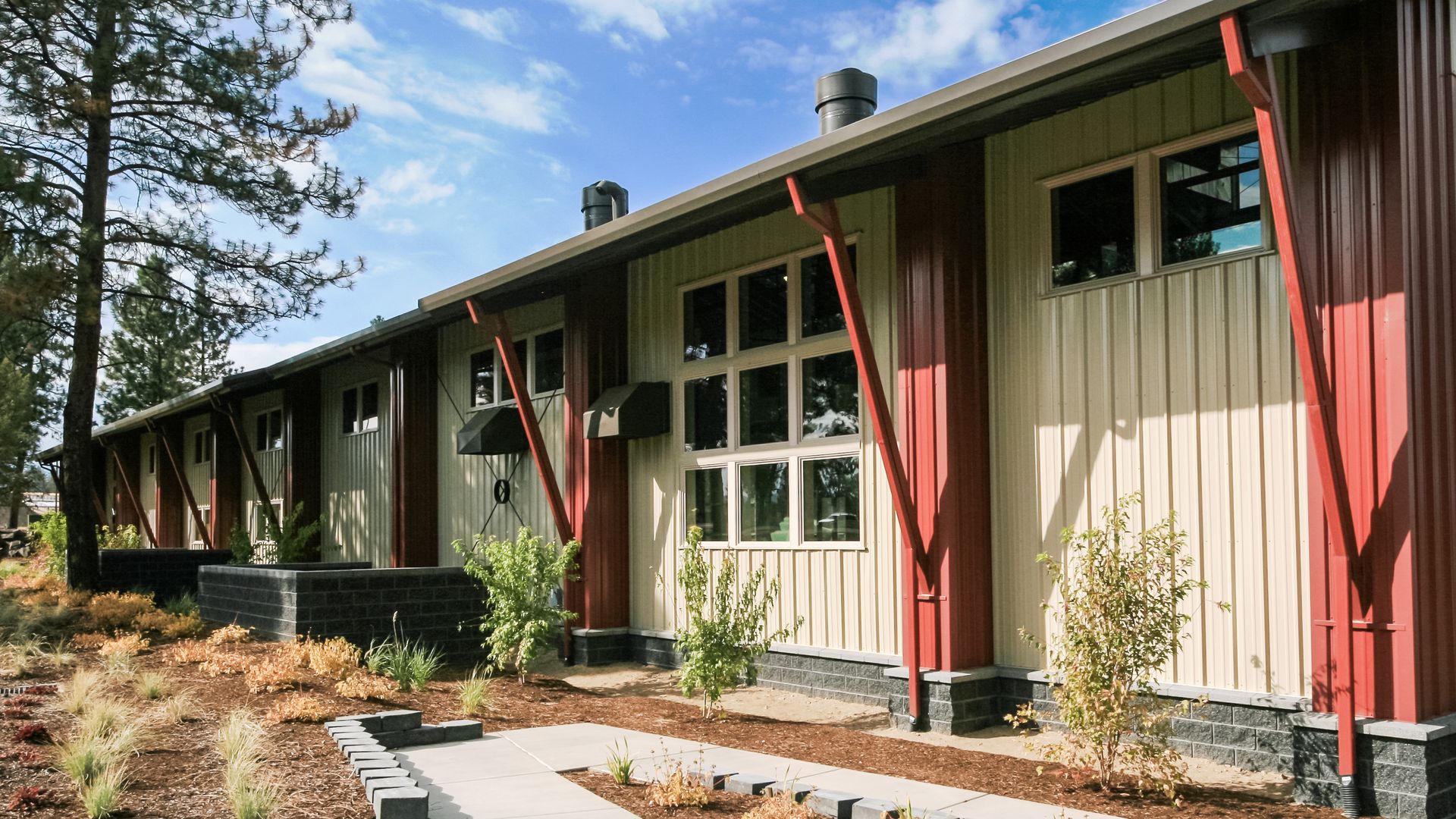 building designed by Steele and Associates