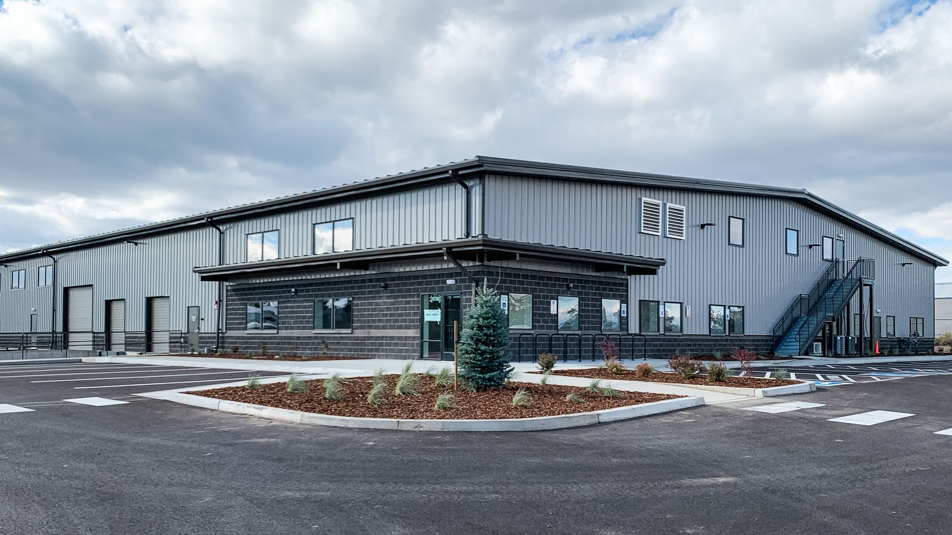 building designed by Steele and Associates