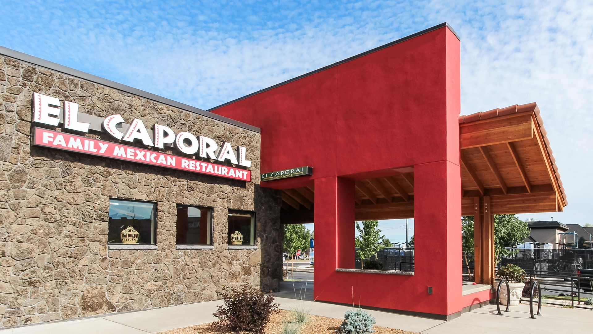  Building designed by Steele Associates