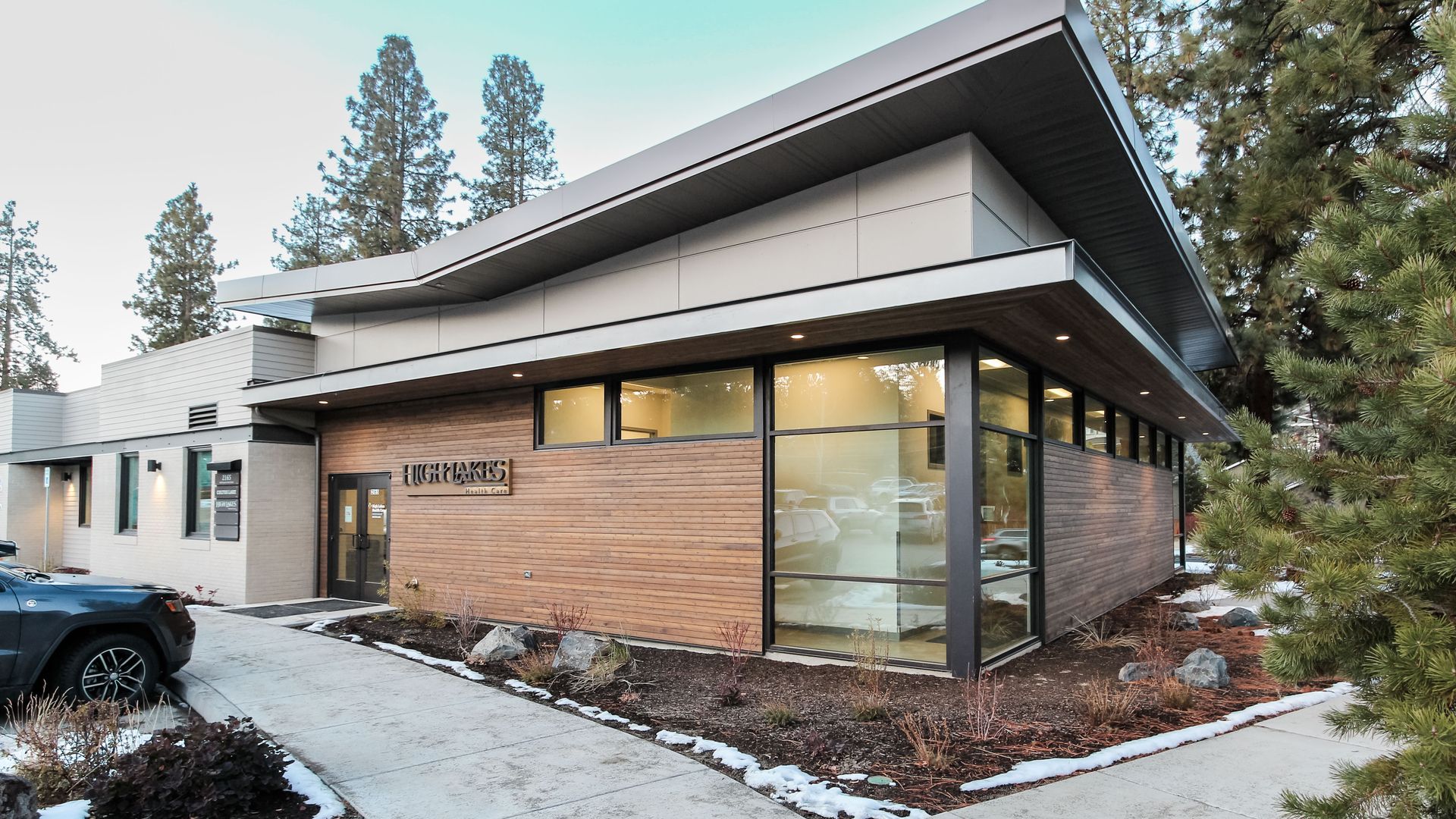 building designed by Steele Associates