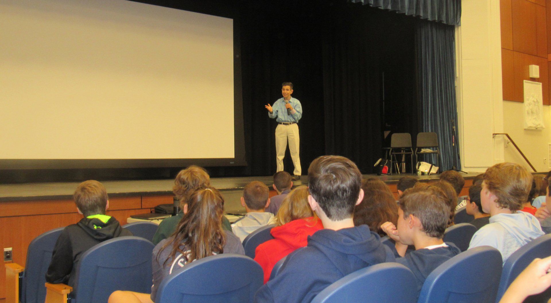 antibullying speaker at middle school