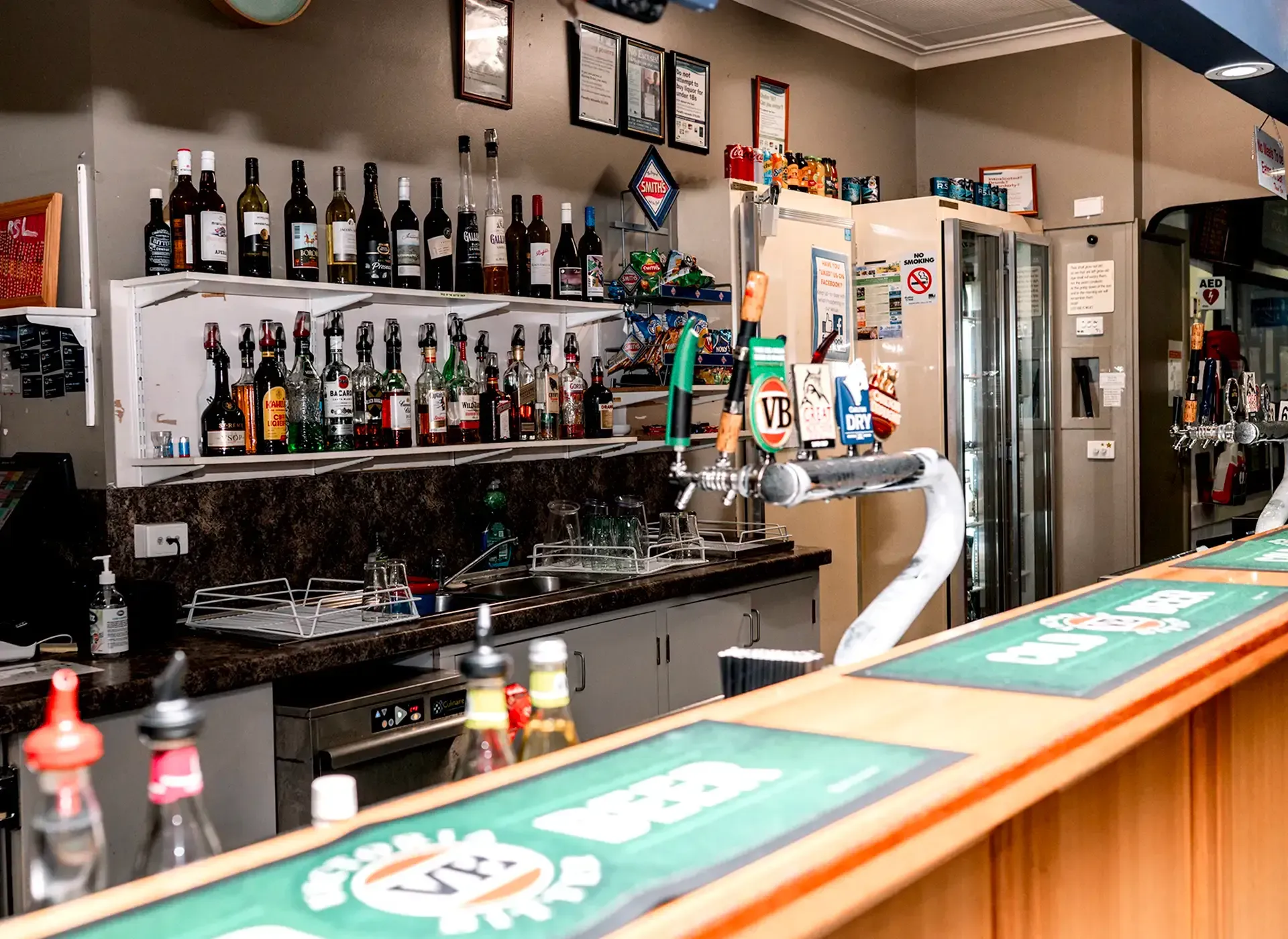 Swan Hill RSL Bar