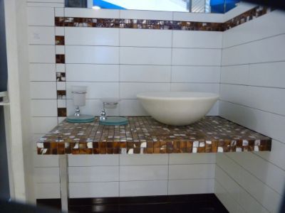 Bagno con lavandino