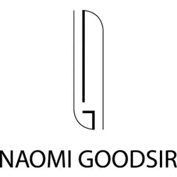 Logo Naomi Goodsir in bianco e nero con un monogramma stilizzato sopra il nome del marchio.