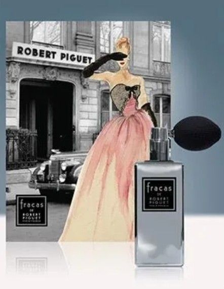 Pubblicità del profumo Fracas di Robert Piguet con un abito rosa e una boccetta di profumo sullo sfondo 