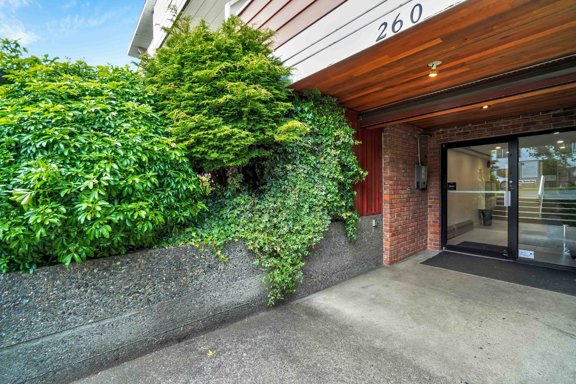 Summerhill Apartments Suites