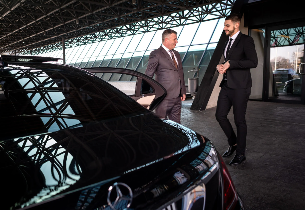 Airport chauffeur service