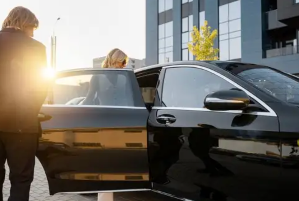 luxury limo transportation