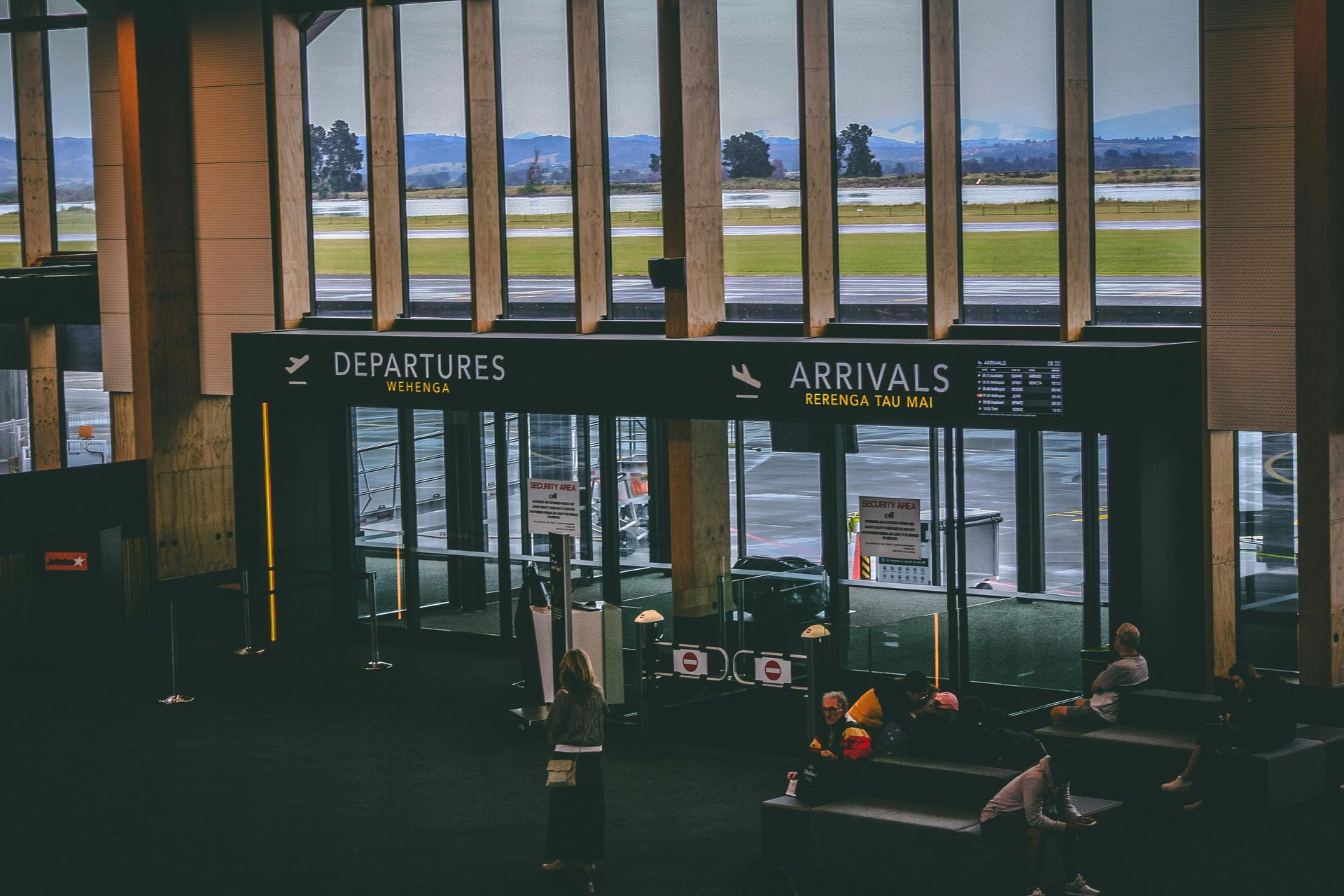 LGA Airport car service and limousine