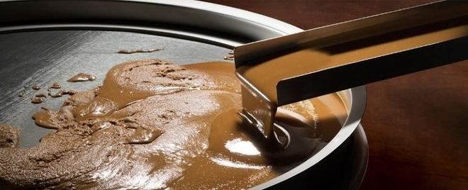 pâte de noisettes