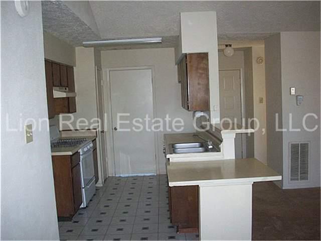 Home for rent in the Northcliffe Manor
