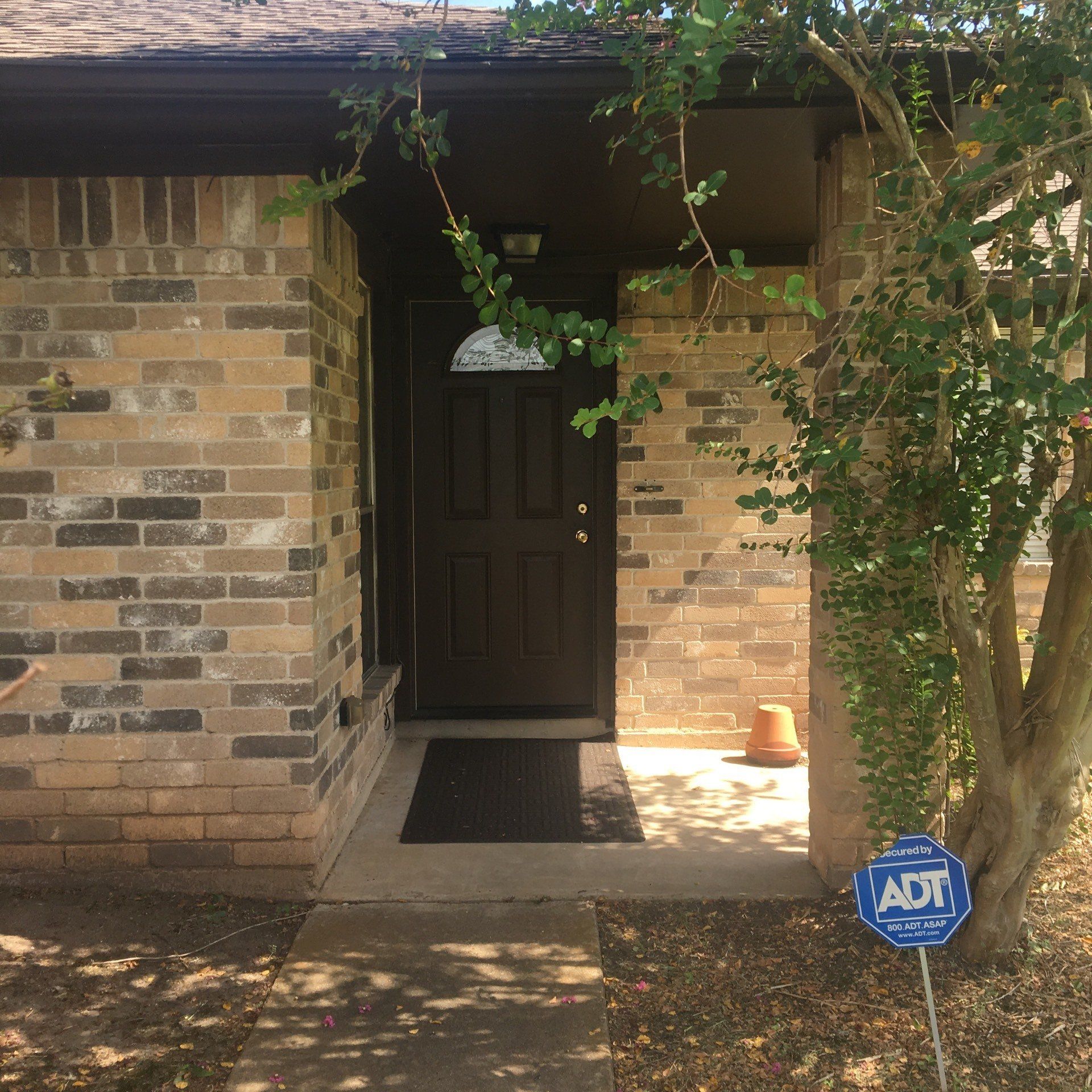 Home For Rent in Sugar Land