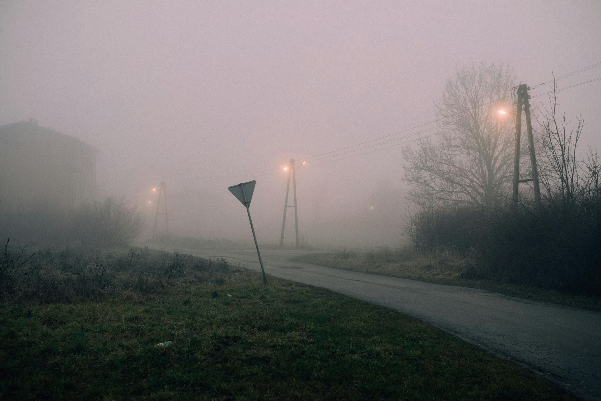 Essential safety tips during foggy weather