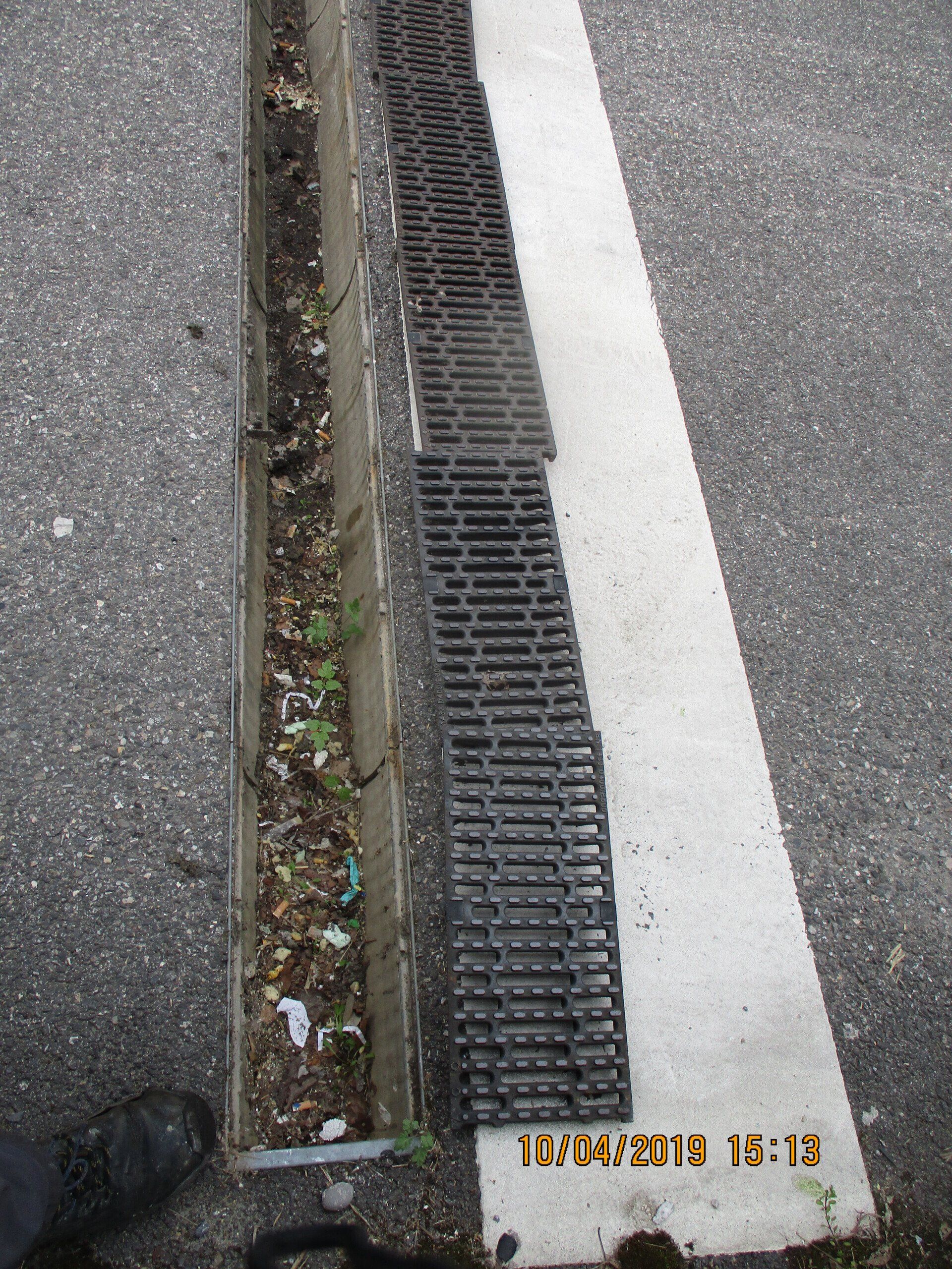 Nettoyage de grille d'évacuation