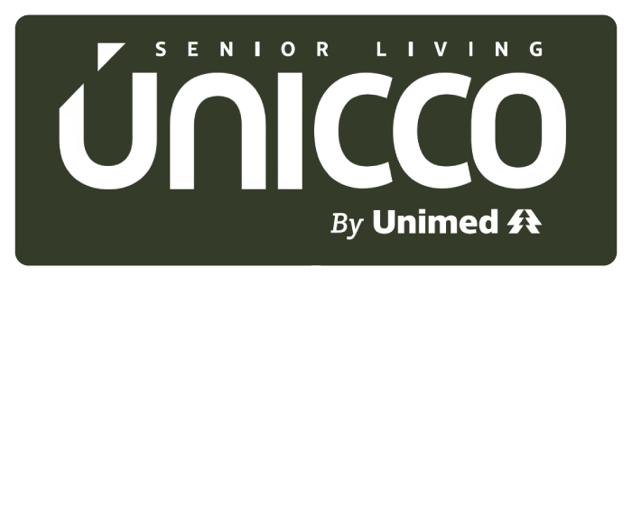 Logotipo da Unico Senior Living em branco sobre fundo verde-azulado escuro, com a inscrição “By Unimed” abaixo.