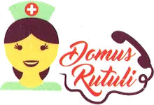 Logo dell'infermiera con berretto verde e croce rossa accanto alla scritta "Domus Rutuli"