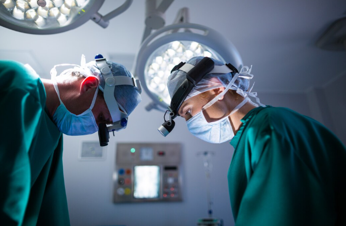 Quando a cirurgia de coluna é indicada para dor nas costas